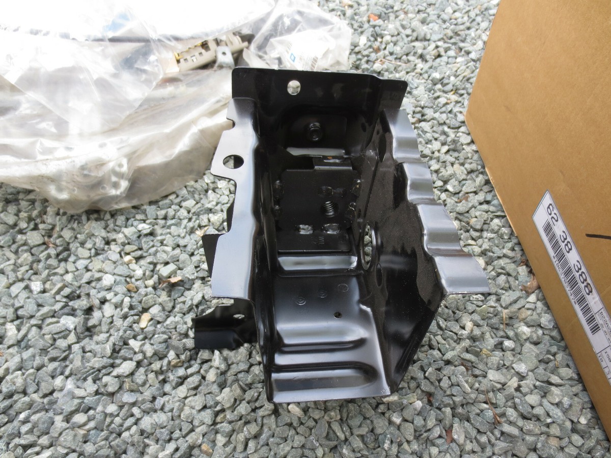 Original Opel/GM VORDERRAHMEN RECHTS Opel Ersatzteil 5212079  