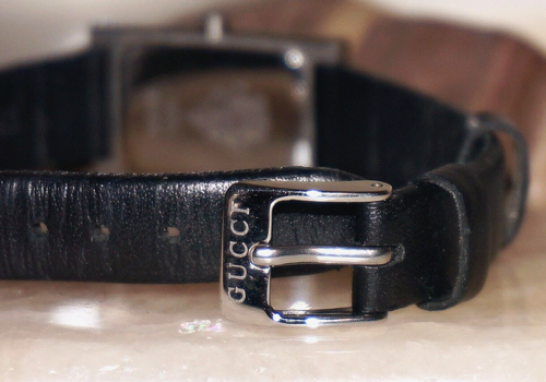 GUCCI 1600 Stainless Steel 83003L & Black Leather Quartz Watch *NEEDS BATTERY - Picture 12 of 16