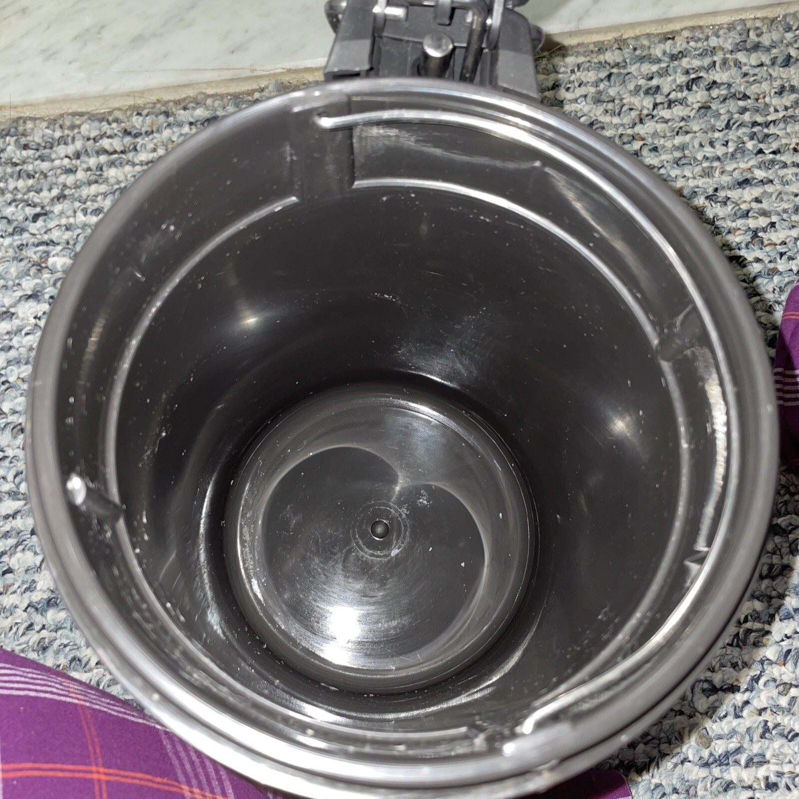 Picture 5 of 9