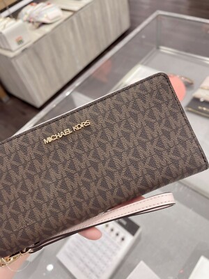 Michael Kors Jet Set Travel Large Continental Zip Wallet Wristlet