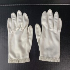 Vintage Crescendoe Caresse Wrist Gloves Rhinestone Accent c1960s Size 6 1/2
