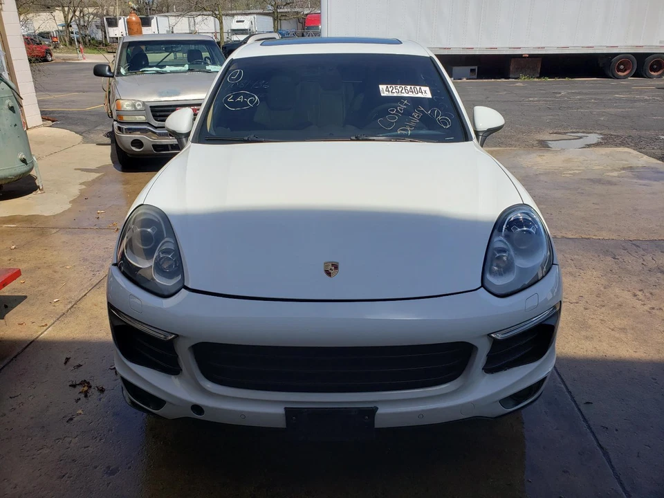 Porsche Cayenne WeatherTech 2017 revestimiento de maletero Luxor beige vinilo MC Foto 2 de 4