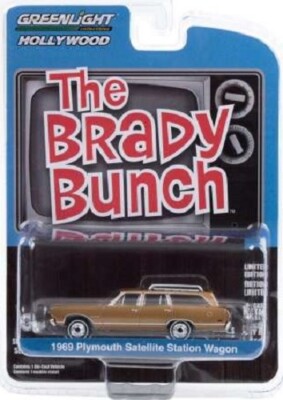 Plymouth Satellite Station Wagon The BRADY BUNCH im Maßstab 1:64 Greenlight NEU