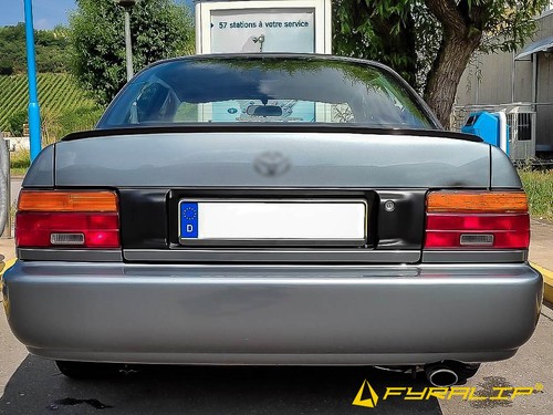 Toyota цвет 8k8