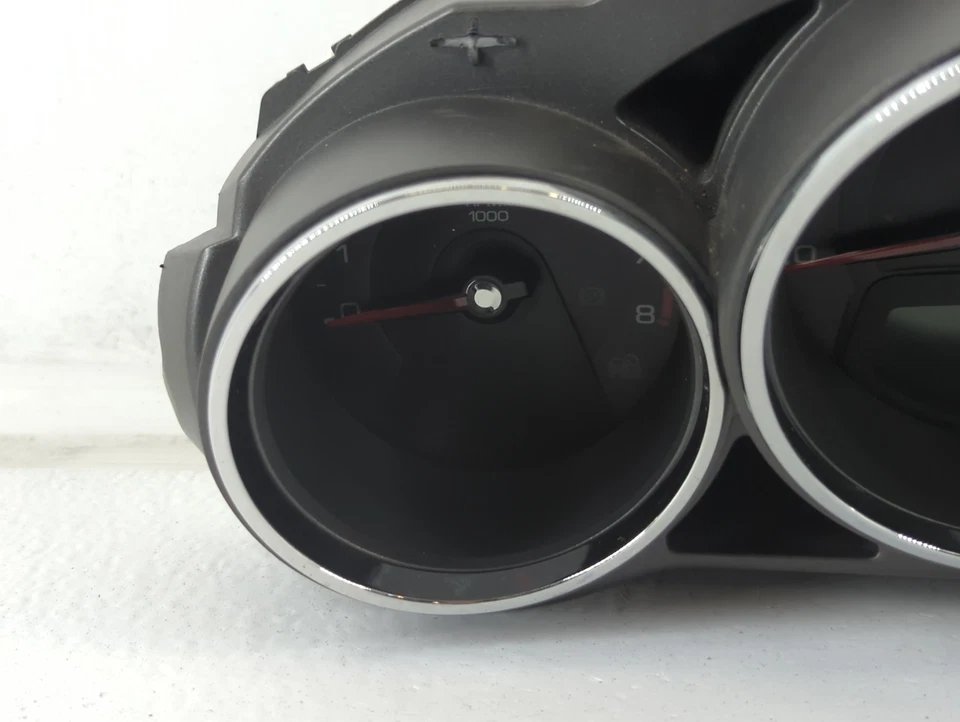 Cuadro de instrumentos velocímetro Cadillac Cts 2008-2008 medidores ZLJPN Foto 3 de 4