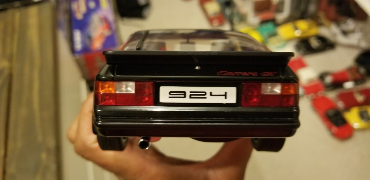 READ** RARE 1/18 Autoart 1980 Porsche 924 Carrera GT BLACK READ** RARE 1/18 Autoart 1980 Porsche 924 Carrera GT BLACK