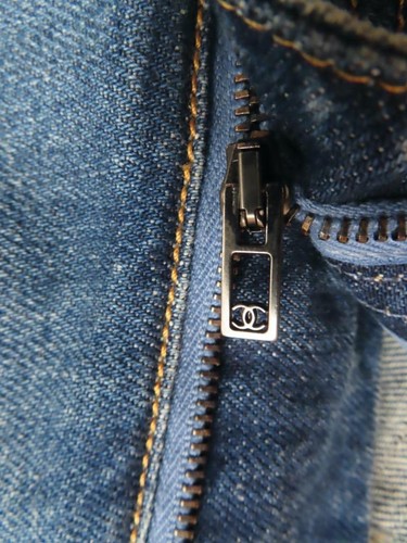 NWT CHANEL Blue Denim CC Logo Jeans F 42/US 10 - Picture 18 of 20