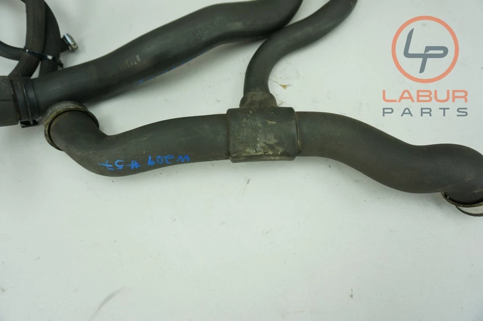 W209 06-09 Juego de manguera de refrigerante de radiador superior e inferior Mercedes CLK350 A413 Foto 2 de 4