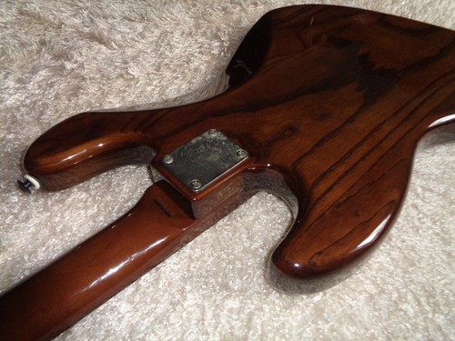 RARE 2010 Fender Japan JB62-Wal 62's Reissue Ash Body Jazz Bass. - Picture 18 of 24