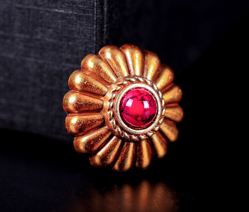 10-Pack 16mm Floral Western Conchos - Antique Brass Screw Back For Belts, Saddles, Leather