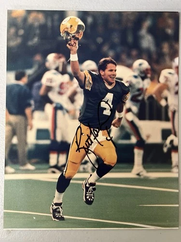 BRETT FAVRE Signed 8x10 Photo Green Bay Packers NFL HOF
