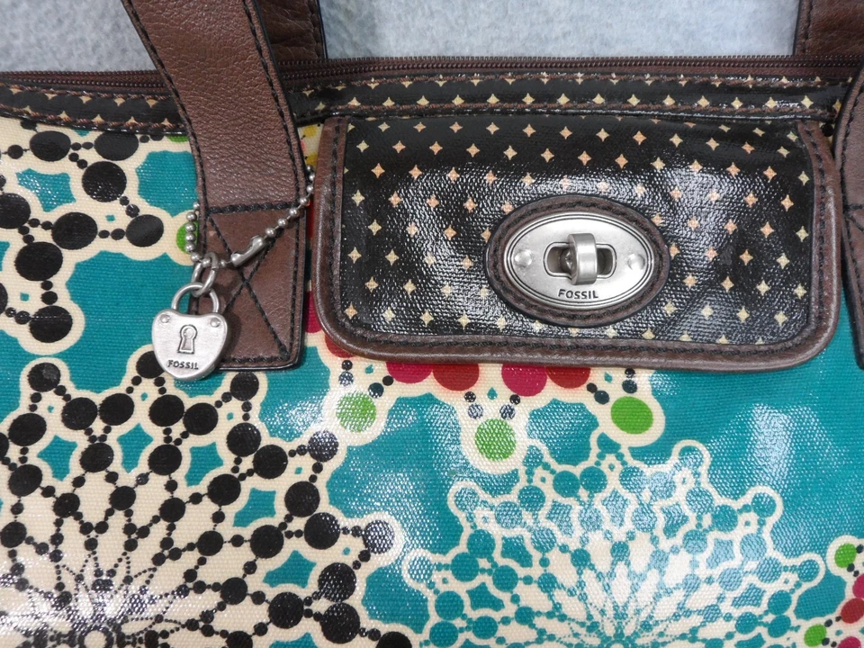 Cartera Fossil Llave por Caleidoscopio Lona Recubierta Bolso de Hombro Multicolor Foto 2 de 4