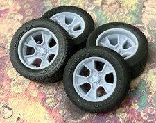 124 Scale 17-inch 1980s Camaro Model Car Wheels W Wide Rear Tires . Resin