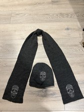 Boys/Kids Zara grey skull Beanie and scarf set - Suit age group 6-9yrs 21 Cm