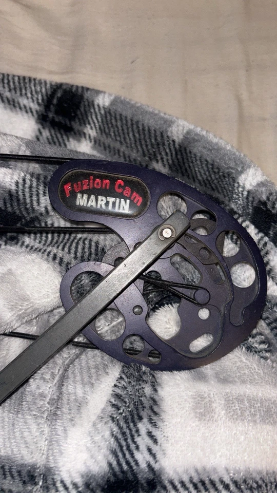 Arco compuesto Martin cámara fusión fantasma camuflaje mano derecha dibujo peso 60+ Foto 3 de 4