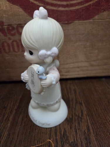 Vtg 1986 Precious Moments Birds Of A Feather Collect E0006 Symbol Of Membership - Picture 10 of 12