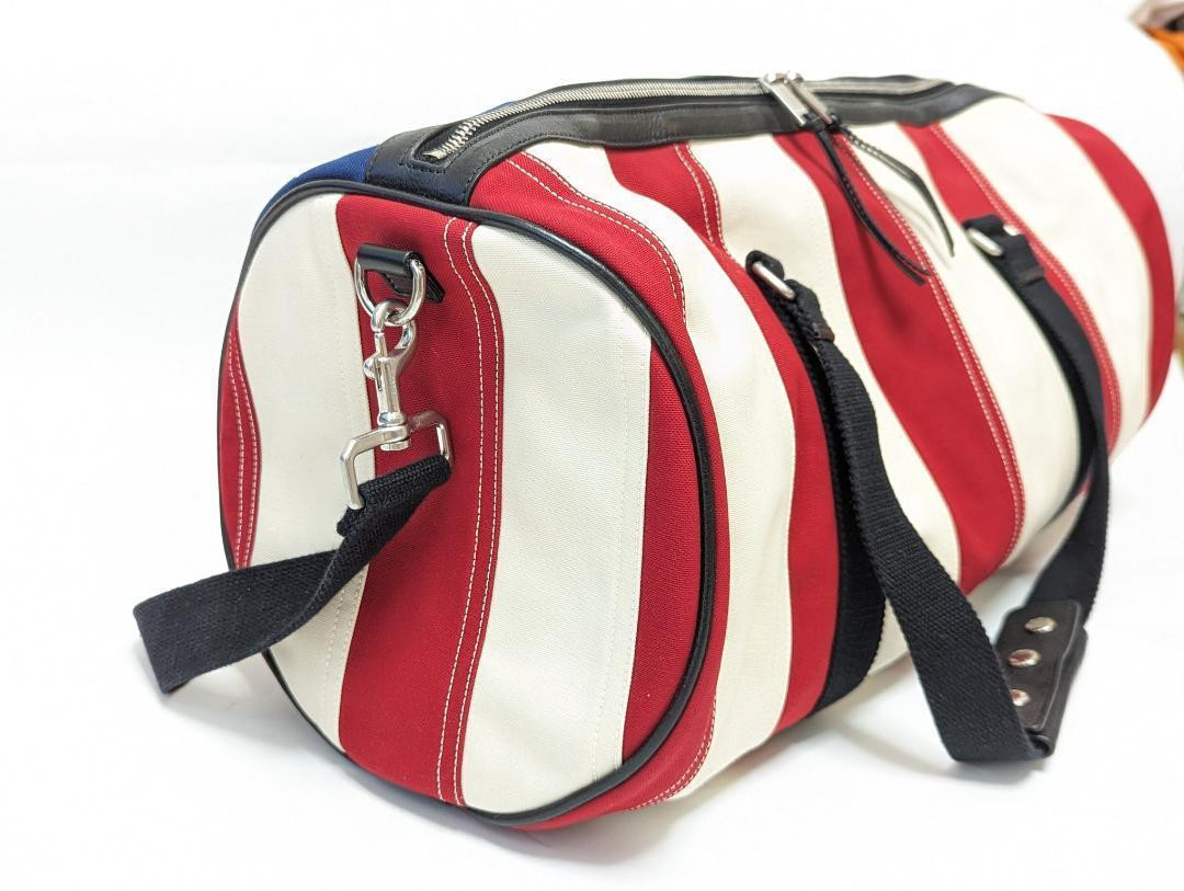 Saint Laurent Borsone in tela trapuntato con motivo bandiera 