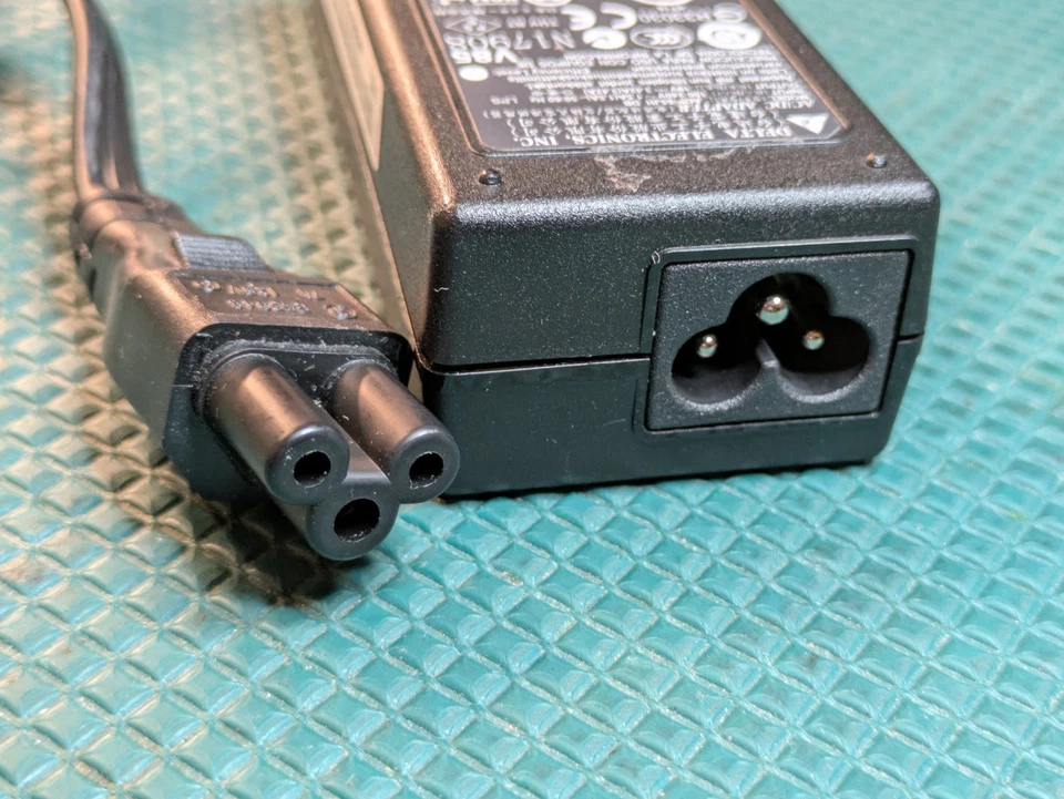 Delta Electronics Power Adapter ADP-65JH DB 19VDC 3.42A 5.5mm*2.1mm Tip READ - Image 4 of 4