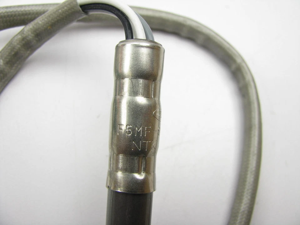 1996-1997 Ford Thunderbird Genuine OEM Motorcraft DY-762 Oxygen O2 Sensor - Image 2 of 4