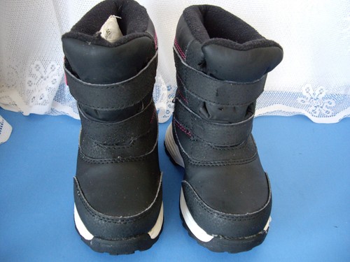 WONDER NATION BABY GIRL SNOW BOOTS / SIZE 8 / SUPER CLEAN AND VERY EXCELLENT !!! - Picture 9 of 13