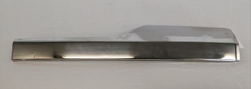 Used Western Star 47X / 49X  RH Side Hood Bezel - P/N A17-21894-001