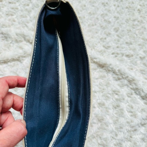 Canvas Boat and Tote Zippered Sturdy L.L. Bean like Bag - Picture 6 of 7