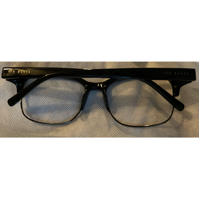 Ted Baker 54mm Black square sunglasses frames only Ted Baker London 54mm Retro Square Sunglasses | Mercari main image 4