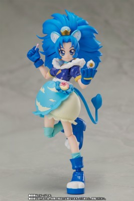S.H.Figuarts KIRAKIRA PRECURE A LA MODE CURE CUSTARD