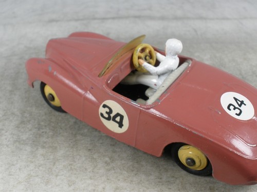 England made Dinky Toys #107 Sunbeam Alpine Race Car - Picture 11 of 12