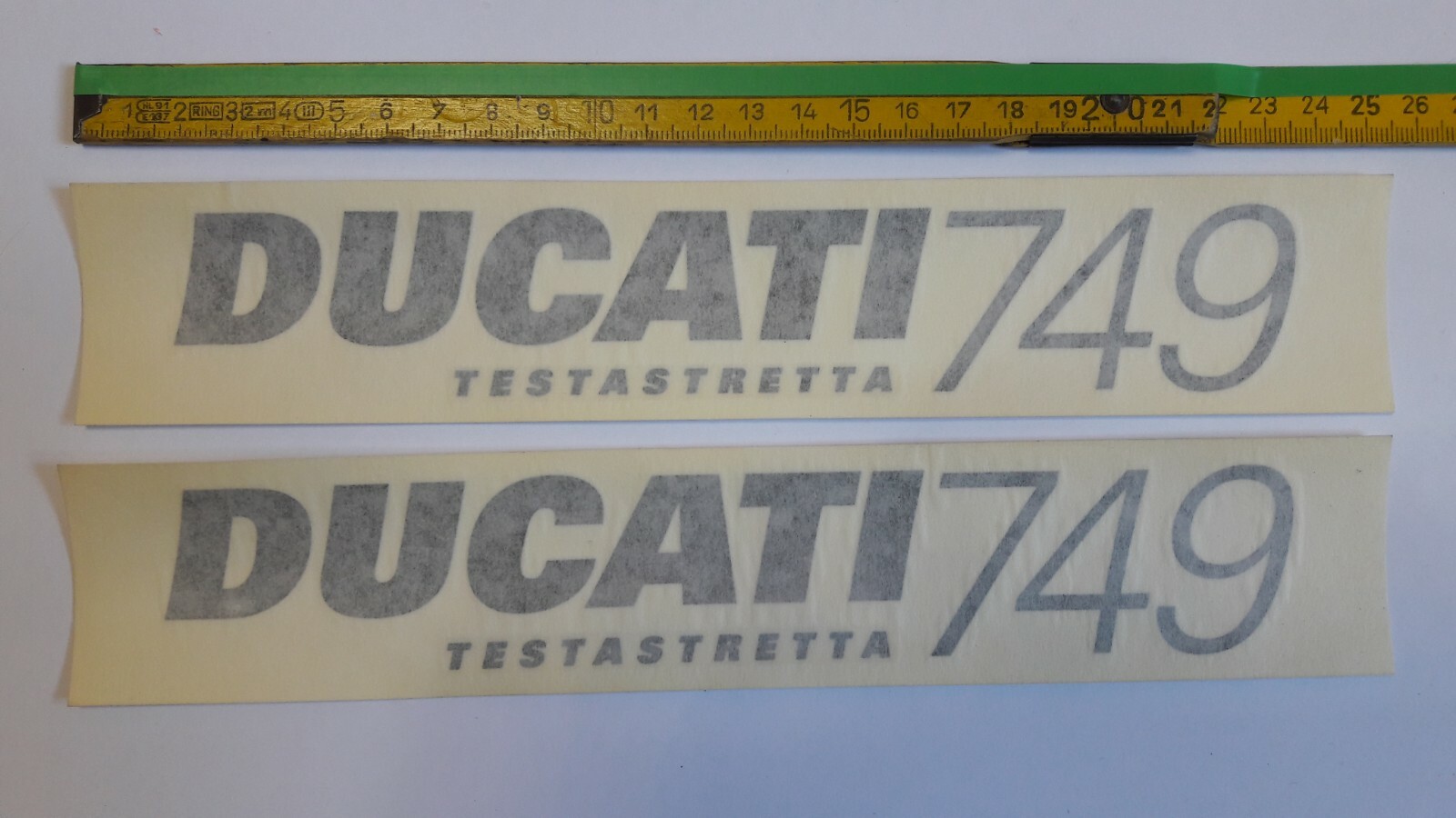 Foto 1 di 2