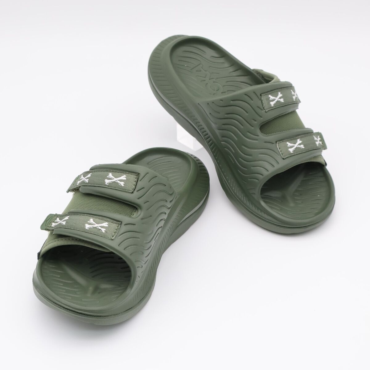 s-l1200.jpg s-l1200.jpg