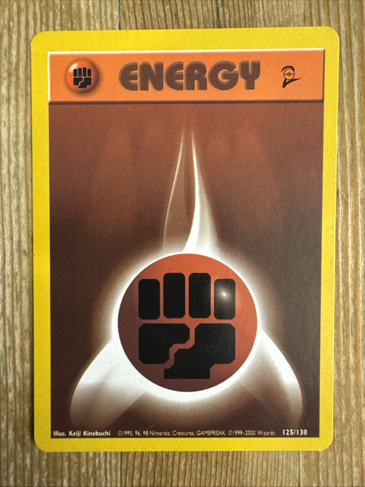 Fighting Energy 125/130 Base Set 2 Pokemon Card WOTC NM/VLP