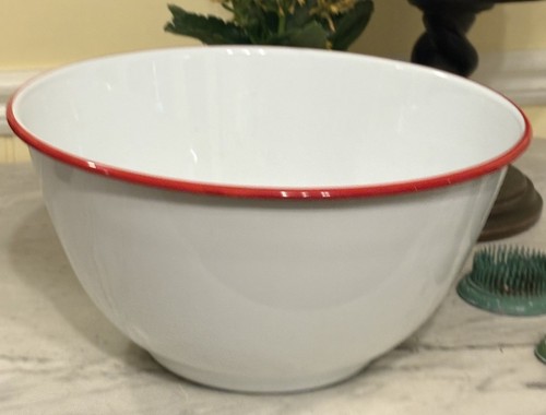 Crow Canyon Enamelware Vintage Style Serving Salad Bowl White with Red Trim