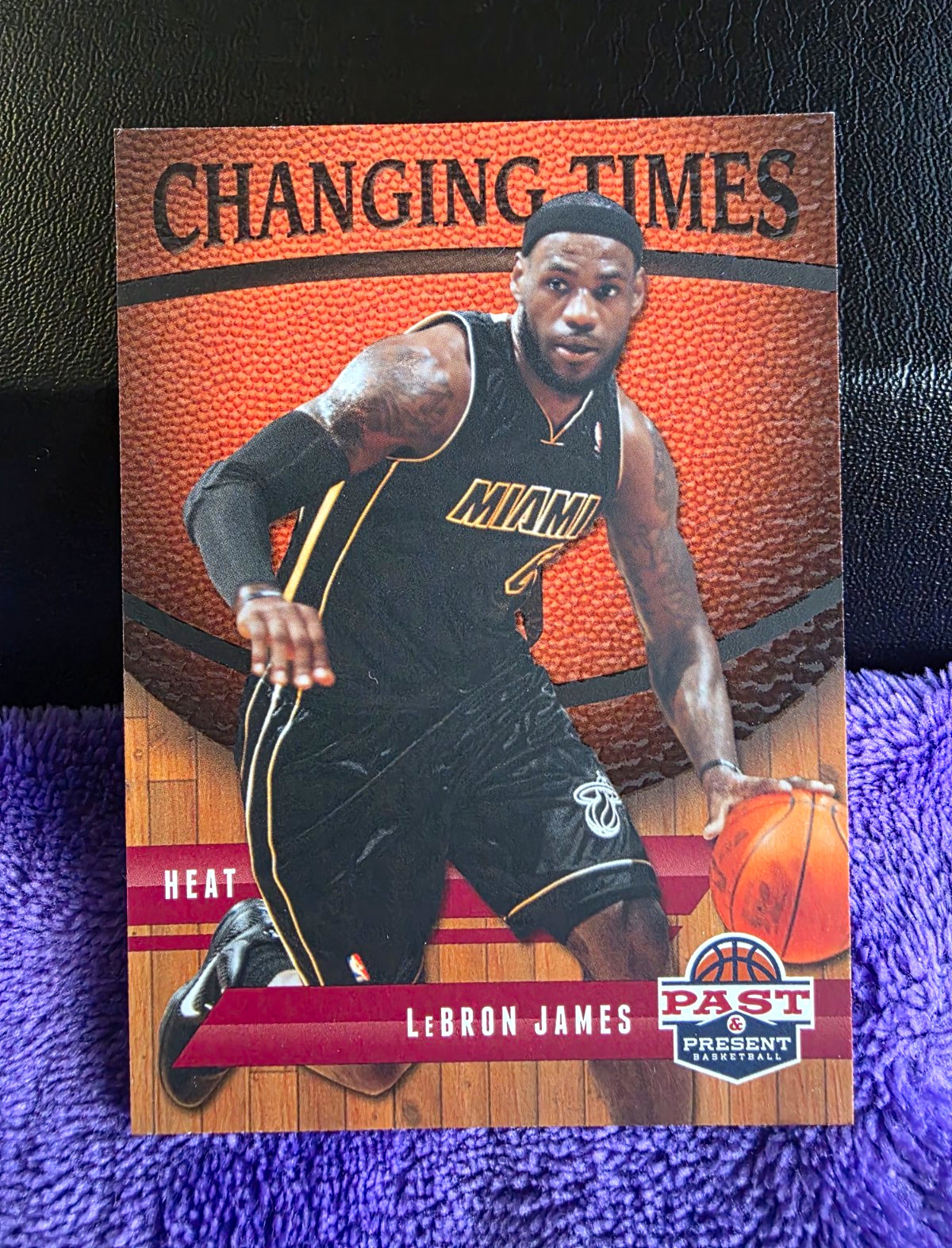 Panini 2011-12 Past & Present Changing Times LeBron James Heat #25 Insert  HOF