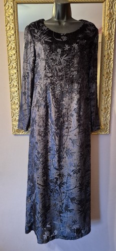 BNWT Blue Velvet Burn Out Devoré Mididress size 10 Unbranded Boutique Diva's - Picture 2 of 10