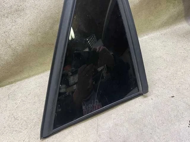 Cuarto de cristal trasero izquierdo conductor 3 puertas se adapta a 99-02 SATURN SERIE S hshelf-201846 Foto 3 de 4