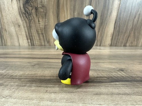 Kidrobot FUTURAMA NIBBLER 3" Vinyl Figure Toy With Bowl Cape And Chicken 2009 - Picture 3 of 10