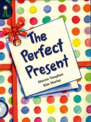 Lighthouse White Level: The Perfect Present Single, Vaughan, Marcia, Good Book