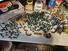 HUGE LOT Vintage 60s 70s Green WWII Plastic Army Men Soldiers Figure Lot  — photo 1