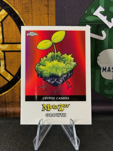 2022 Topps Chrome MetaZoo Cryptid Camera #147-F Growth Refractor