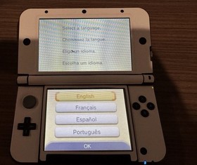 Nintendo 3DS XL Handheld System Black With Skin & case 