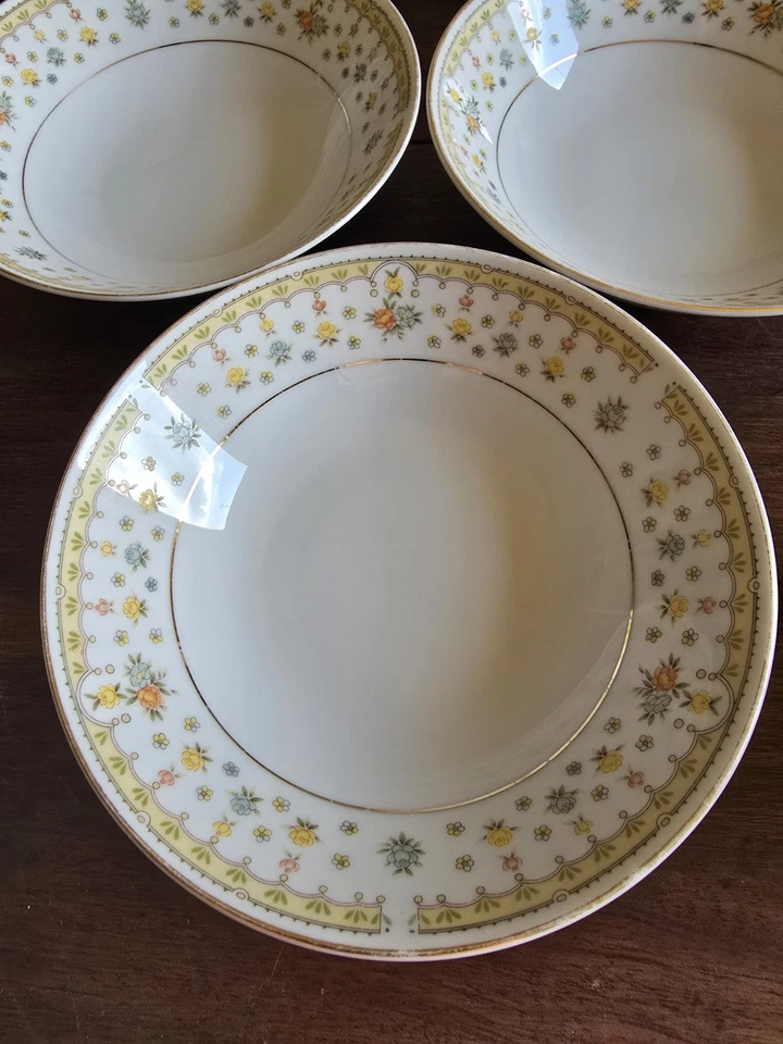 Cuencos de postre/cereal con adornos dorados florales de porcelana fina "Ramo de jardín" de colección de 8 piezas Japón Foto 2 de 4