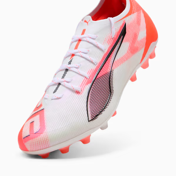 PUMA Ultra 5 Ultimate MG 108342 01 Soccer Cleats White Black