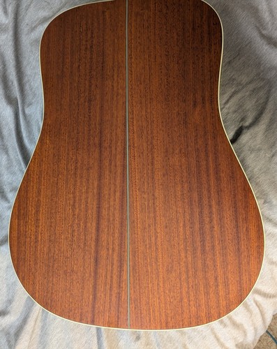 Alvarez MD660 Solid wood dreadnought classical acoustic guitar w/ case - Picture 14 of 20