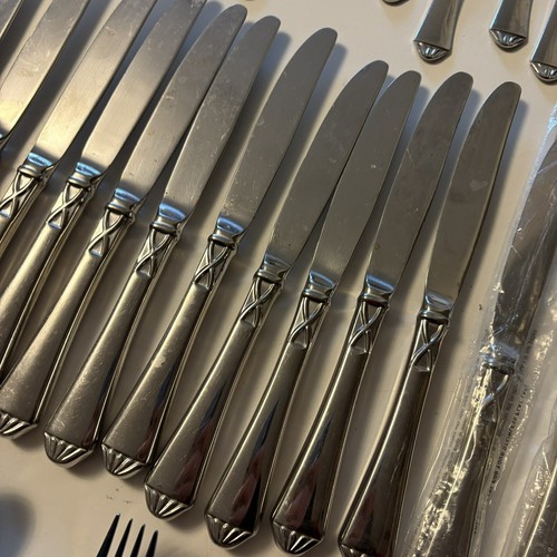 56 Pieces Lot Lenox British Colonial Stainless Flatware Some Still In Plastic - Picture 7 of 21