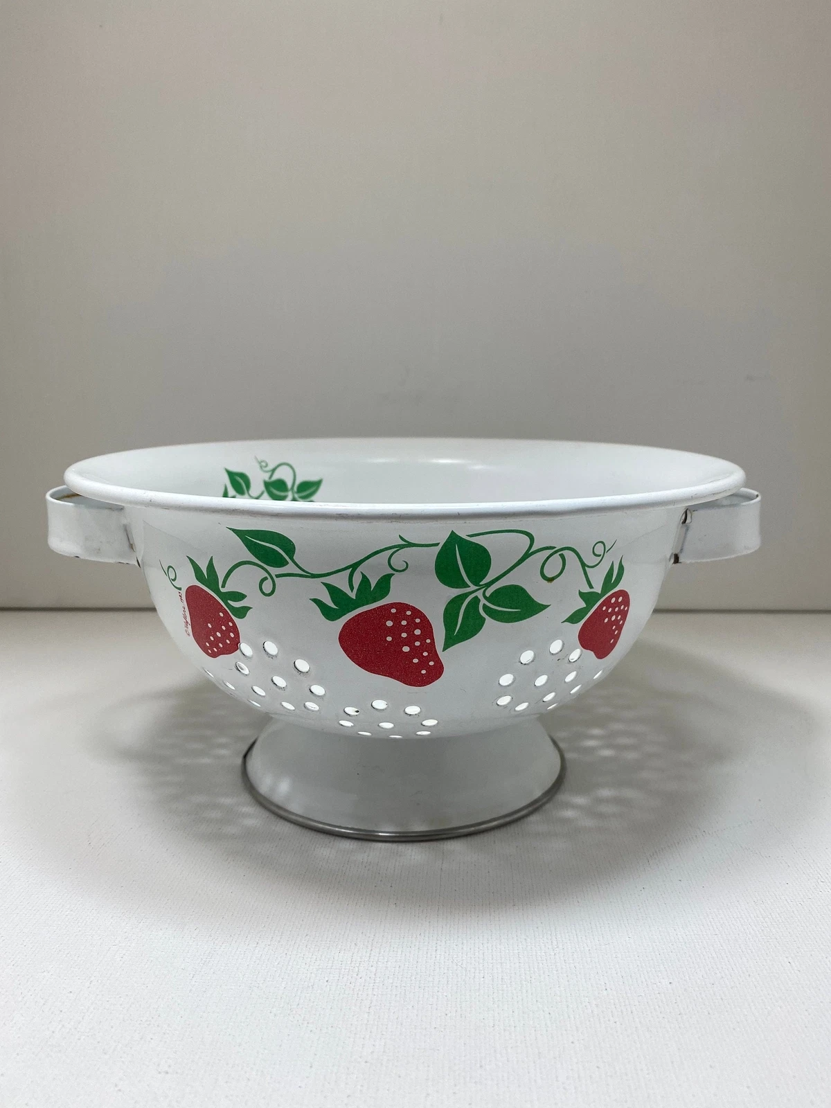 Vintage 1983 Teleflora Enamel Colander with Charming Strawberry Design
