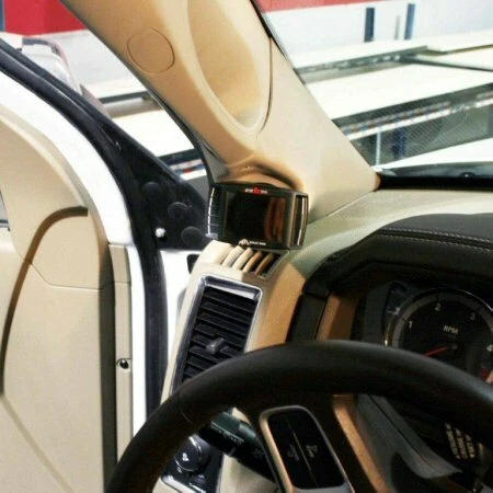 Montaje en cápsula Bully Dog pilar A para camionetas Dodge RAM 2010-2012 SIN tablero de cuero Foto 2 de 2