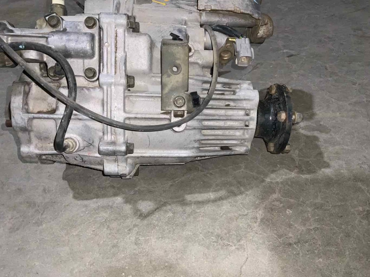 98-02 Rodeo Passport Transfer Case Automatic 3.2L 6 Cylinder