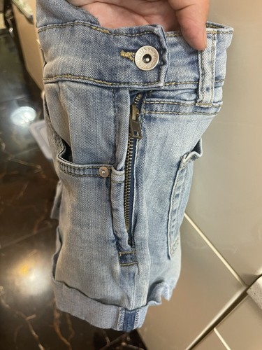 Women's DollHouse Overall Destructed Light Faded Stretch Jean Shorts Size 11 - Picture 11 of 12