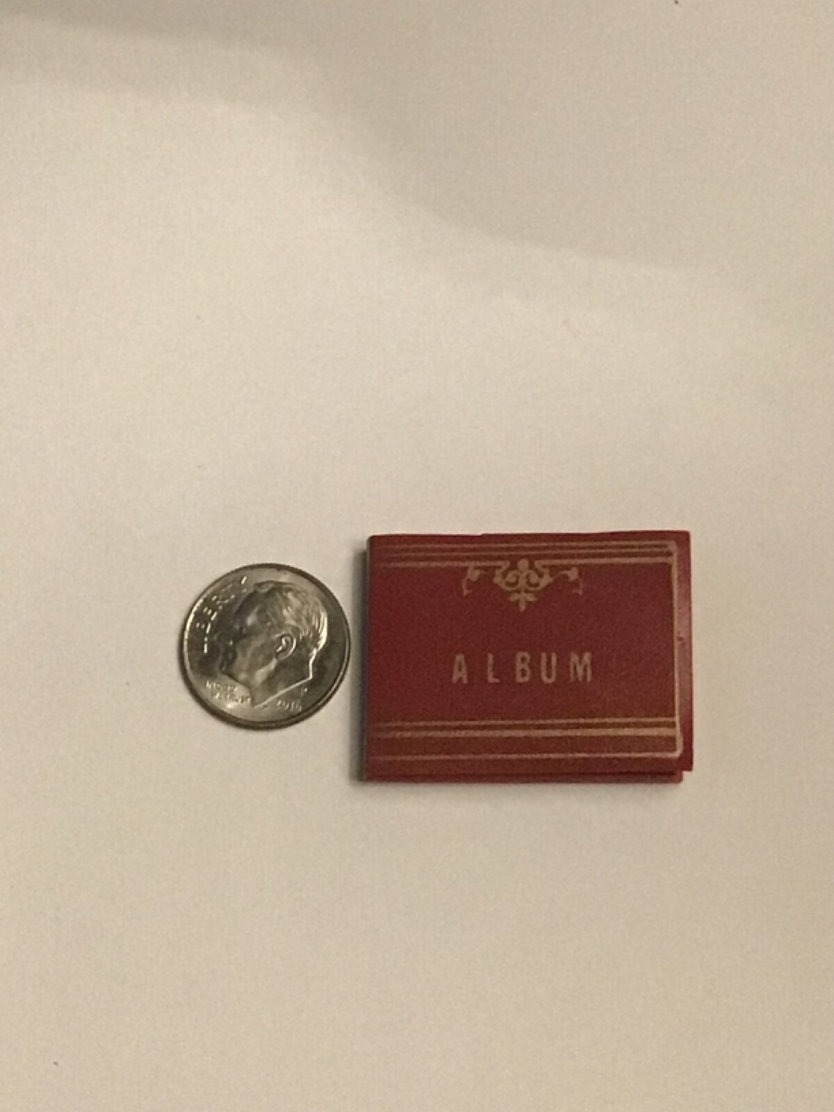 dollhouse miniature unused photo album scrapbook faux red leather 1:12